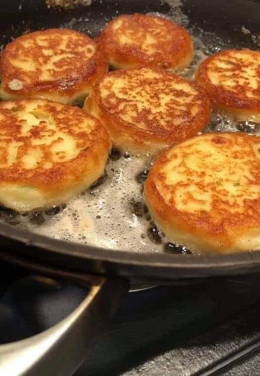 Potato cakes with leftover mashed potatoes